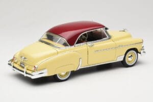 Chevrolet Bel Air Żółty & Czerwony Motormax 1:18 73111 Metal — zdjęcie 3 z 8