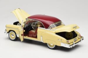 Chevrolet Bel Air Żółty & Czerwony Motormax 1:18 73111 Metal — zdjęcie 5 z 8