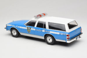 Chevrolet Caprice Estate Wagon NYPD MCG 1:18 MCG18477 Metal — zdjęcie 5 z 6