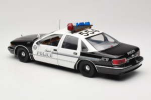 Chevrolet Caprice Glendale Policja UT Models 1:18 21026 Metal — zdjęcie 7 z 8