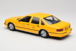 Chevrolet Caprice Taksówka NYC UT Models 1:18 180142095-O1 Metal — zdjęcie 7 z 8