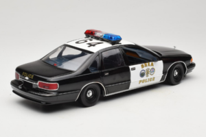 Chevrolet Caprice Kalifornia Policja UT Models 1:18 180142098 Metal — zdjęcie 3 z 8