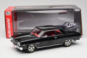 Chevrolet Chevelle Z-16 Czarny American Muscle 1:18 AMM1061/06 Metal — zdjęcie 8 z 8