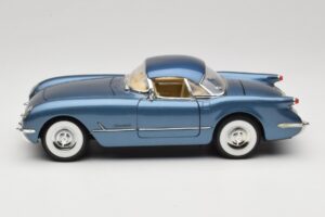 Chevrolet Corvette C1 Niebieski Mira 1:18 6105 Metal — zdjęcie 4 z 8