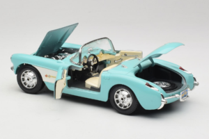 Chevrolet Corvette C1 Niebieski & Biały Bburago 1:18 3024-M2 Metal — zdjęcie 5 z 8