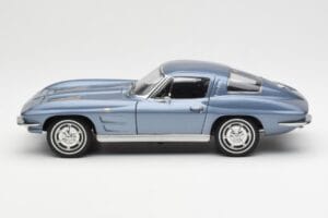 Chevrolet Corvette C2 Niebieskoszary Metaliczny AUTOart 1:18 71182 Metal — zdjęcie 4 z 8