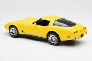 Chevrolet Corvette C3 Żółty UT Models 1:18 21074 Metal — zdjęcie 7 z 8