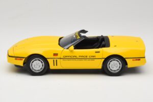 Chevrolet Corvette C4 Indianapolis 500 Pace Car Żółty Greenlight 1:18 11801-06 Metal — zdjęcie 4 z 8