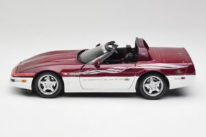 Chevrolet Corvette C4 Indy 500 Pace Car Maisto 1:18 56011 Metal — zdjęcie 4 z 8