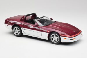 Chevrolet Corvette C4 Indy 500 Pace Car Maisto 1:18 56011 Metal — zdjęcie 6 z 8