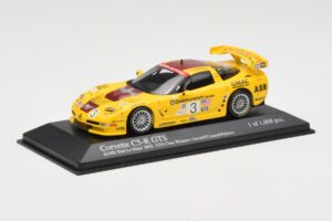 Chevrolet Corvette C5-R #3 R. Fellows / J. O'Connell / O. Gavin ALMS Petit Le Mans 2002 Minichamps 1:43 400021493 Metal — zdjęcie 2 z 4