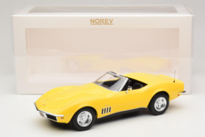 Chevrolet Corvette C3 Kabriolet Daytona Yellow Norev 1:18 189039 Metal — zdjęcie 6 z 6