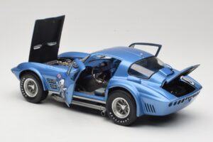 Chevrolet Corvette Grand Sport GT #80 R. Penske Chevrolet Nassau Speed Week 1963 Exoto 1:18 RLG18022 Metal — zdjęcie 5 z 8