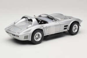 Chevrolet Corvette Grand Sport Srebrny Fast & Furious Greenlight 1:18 12842 Metal — zdjęcie 2 z 6