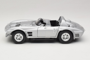 Chevrolet Corvette Grand Sport Srebrny Fast & Furious Greenlight 1:18 12842 Metal — zdjęcie 3 z 6