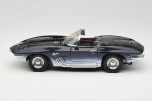 Chevrolet Corvette Mako Shark Motormax 1:18 73102 Metal — zdjęcie 4 z 8