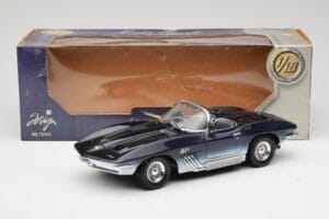 Chevrolet Corvette Mako Shark Motormax 1:18 73102 Metal — zdjęcie 8 z 8