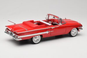 Chevrolet Impala Kabriolet Czerwony Welly 1:18 9864W Metal — zdjęcie 3 z 8