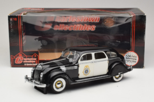 Chrysler Airflow Radiowóz Policyjny Signature Models 1:18 CCSM01 Metal — zdjęcie 6 z 6