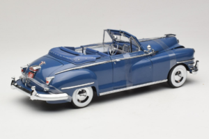 Chrysler New Yorker Niebieski Signature Models 1:18 CT-68629 Metal — zdjęcie 2 z 6