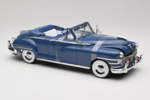 Chrysler New Yorker Niebieski Signature Models 1:18 CT-68629 Metal — zdjęcie 4 z 6