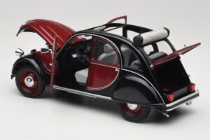 Citroen 2CV Charleston Czerwony Minichamps 1:18 150111501 Metal — zdjęcie 5 z 8