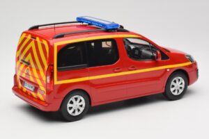 Citroen Berlingo II Pompiers Czerwony Norev 1:18 181641 Metal — zdjęcie 2 z 6