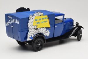 Citroen C4 F Pas de Pneus Trop Petit Niebieski Solido 1:18 151235-00 Metal — zdjęcie 3 z 8