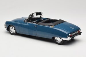 Citroen DS 19 Kabriolet Czerwony Sun Star 1:18 4742 Metal — zdjęcie 7 z 8