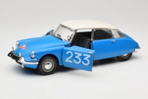 Citroen DS #233 Rally Niebieski Solido 1:18 8034 Metal — zdjęcie 2 z 8