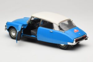Citroen DS #233 Rally Niebieski Solido 1:18 8034 Metal — zdjęcie 5 z 8