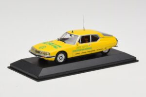 Citroen SM Maserati Unite Rapide d'Intervention Chimique Minichamps 1:43 400111091 Metal — zdjęcie 2 z 4