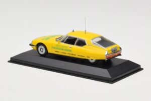 Citroen SM Maserati Unite Rapide d'Intervention Chimique Minichamps 1:43 400111091 Metal — zdjęcie 3 z 4