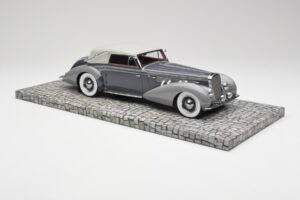 Delage D8 120 Kabriolet Szary & Ciemnoszary Minichamps 1:18 107115134 Metal — zdjęcie 4 z 6