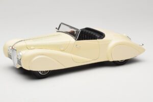 Delahaye Kabriolet Kremowy Guiloy 1:18 68580 Metal