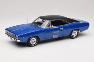 Dodge Charger Christine Auto Filmowe Auto World 1:18 AWSS111/06 Metal