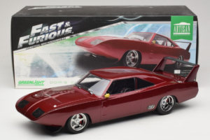 Dodge Charger Daytona Fast & Furious Dom's Car GreenLight 1:18 19003 Metal — zdjęcie 6 z 6