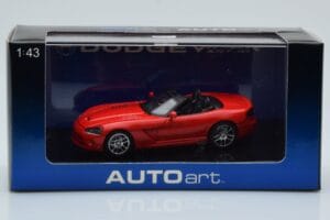 Dodge Viper SRT-10 Czerwony AUTOart 1:43 51701 Metal — zdjęcie 4 z 4