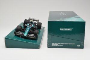 Aston Martin AMR22 #5 S. Vettel Last Race Abu Dhabi GP 2022 Minichamps 1:18 147222205 Żywica — zdjęcie 6 z 7