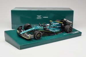 Aston Martin AMR22 #5 S. Vettel Last Race Abu Dhabi GP 2022 Minichamps 1:18 147222205 Żywica — zdjęcie 7 z 7