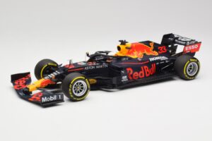 Aston Martin Red Bull Racing RB16 #33 M. Verstappen Abu Dhabi GP Winner 2020 Minichamps 1:18 110201733 Metal