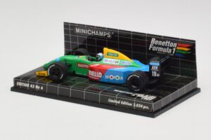 Benetton Ford B188 #19 A. Nannini Race Car 1988 Minichamps 1:43 400890119 Metal — zdjęcie 3 z 4