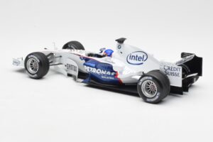 BMW Sauber F1.06 #17 J. Villeneuve F1 2006 Minichamps 1:18 100060017 Metal — zdjęcie 5 z 6