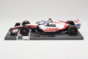 Haas VF-22 #47 M. Schumacher Brazilian GP 2022 Minichamps 1:18 117222147 Żywica