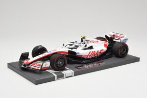 Haas VF-22 #47 M. Schumacher British GP 2022 Minichamps 1:18 117221047 Żywica — zdjęcie 2 z 7
