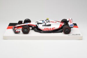 Haas VF-22 #47 M. Schumacher British GP Points 2022 Minichamps 1:18 147221047 Metal
