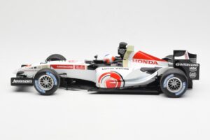 Honda RA106 Honda Racing Team J. Button F1 Showcar 2006 Minichamps 1:18 BUTTON001 Metal — zdjęcie 3 z 6