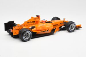 McLaren MP4-20 Mercedes G. Paffett Interim Test Car 2006 Minichamps 1:18 530061895 Metal — zdjęcie 2 z 6