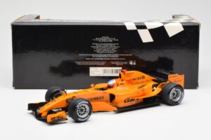 McLaren MP4-20 Mercedes G. Paffett Interim Test Car 2006 Minichamps 1:18 530061895 Metal — zdjęcie 6 z 6