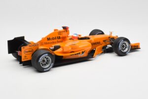 McLaren Mercedes MP4-20 G. Paffett F1 Test Car 2006 Minichamps 1:18 B66962342 Metal — zdjęcie 2 z 6